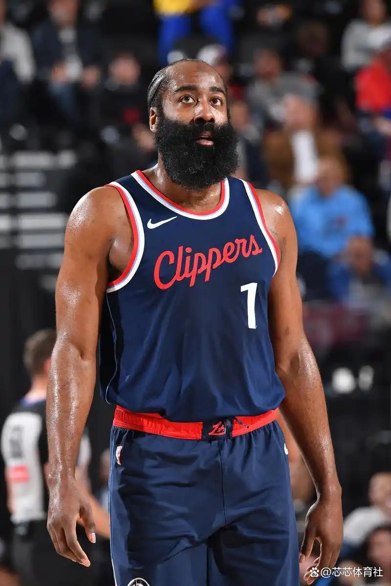 黑白体育-哈登赛事官方发布比分优势明显新规,老鹰争议不断!的简单介绍