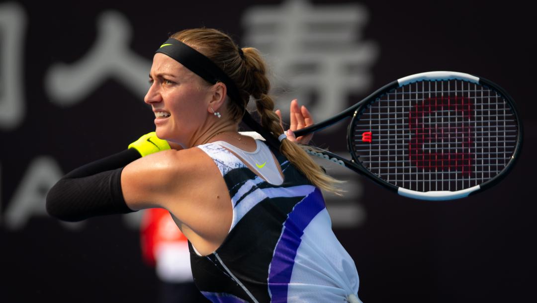 黑白直播-包含科维托娃遭遇三连败，美国队教练面临压力！的词条