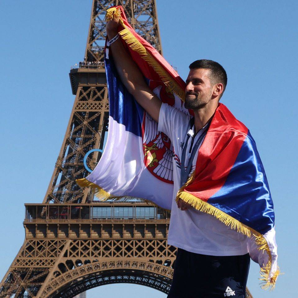 黑白直播-包含德约科维奇迎来二十赛季高光表现，法国队球迷沸腾！的词条